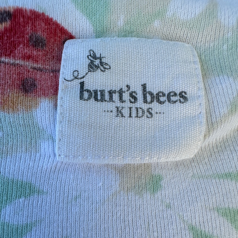 Burt's Bees girl’s Red and Green Matching Pajama Sets. Size 3T. - Picture 4 of 11